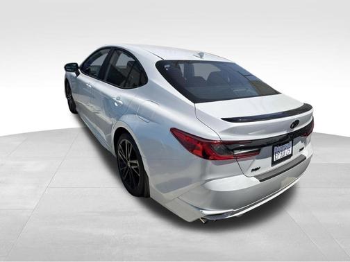 Pearl 2026 Toyota Camry XSE