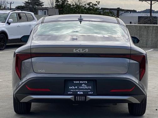 2026 Kia K4 