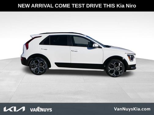 2023 Kia Niro EX Touring