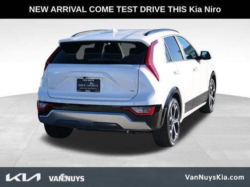 2023 Kia Niro EX Touring