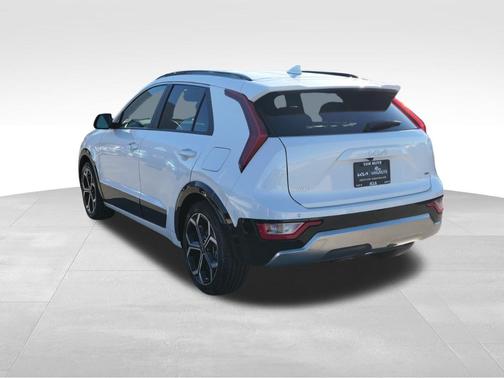 2023 Kia Niro EX Touring