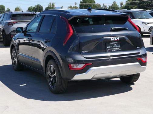 2025 Kia Niro EX
