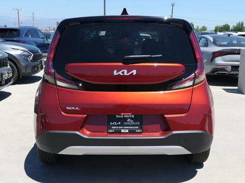 2025 Kia Soul S