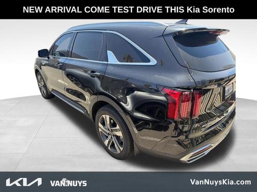 Aurora Black 2023 Kia Sorento Hybrid EX