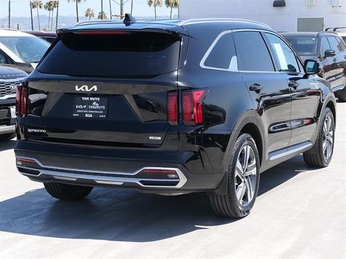 Aurora Black 2023 Kia Sorento Hybrid EX