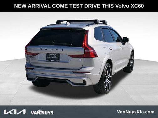 2024 Volvo XC60 Recharge Plug-In Hybrid T8 Polestar Engineered