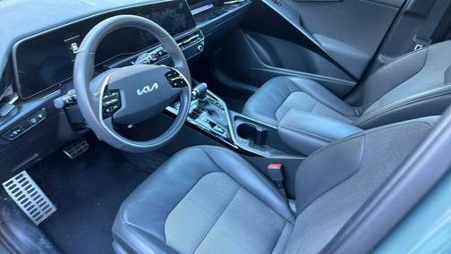 2023 Kia Niro EX Touring