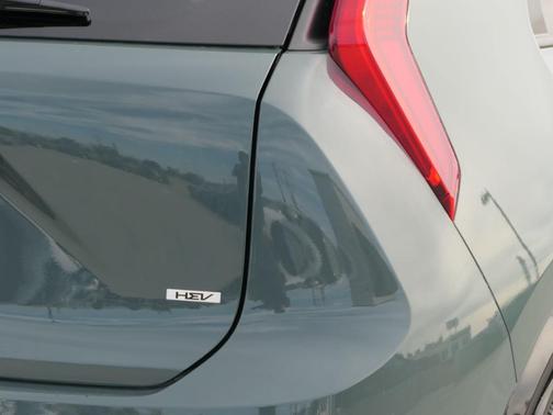 2023 Kia Niro EX Touring