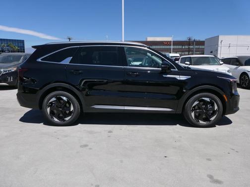 2025 Kia Sorento Hybrid EX