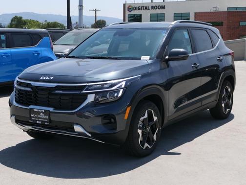 2025 Kia Seltos EX