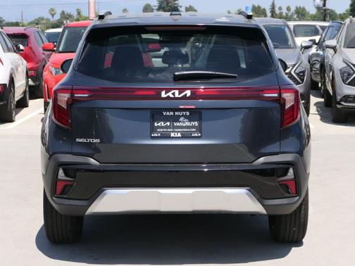 2025 Kia Seltos EX