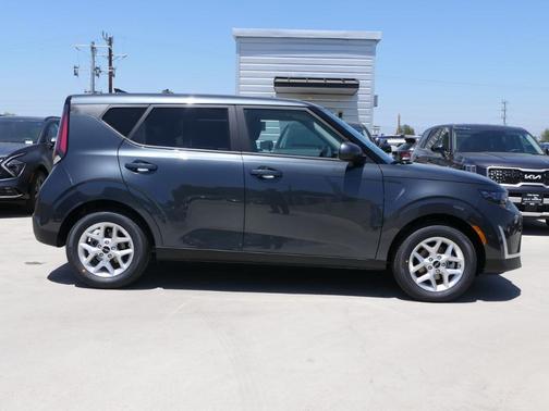 2025 Kia Soul S