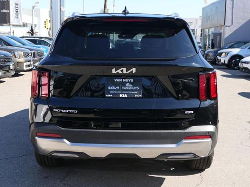 2026 Kia Sorento EX