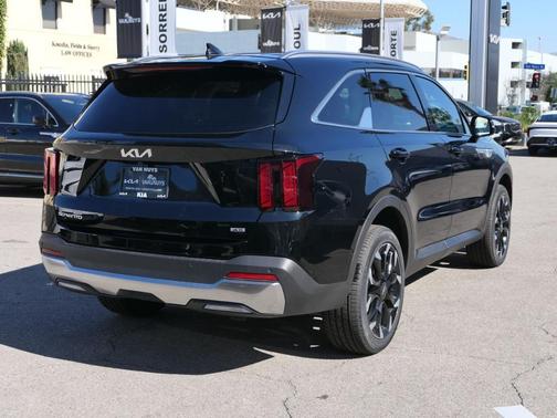 2026 Kia Sorento EX