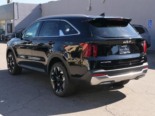 2026 Kia Sorento EX