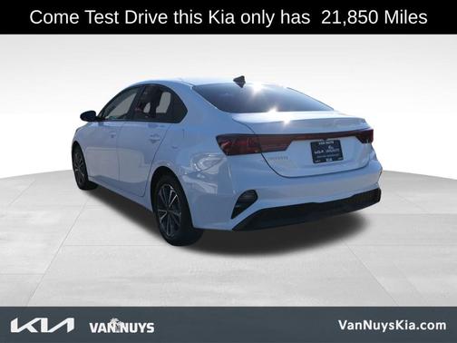 2023 Kia Forte LXS