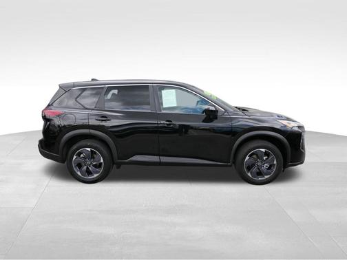 Black 2024 Nissan Rogue SV