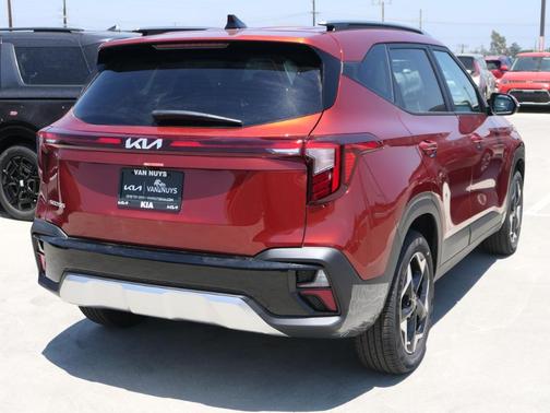 2025 Kia Seltos S