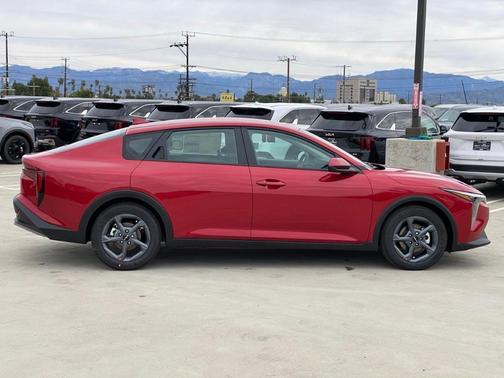 2026 Kia K4 