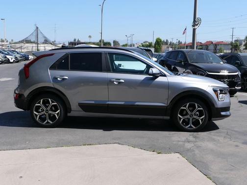 2025 Kia Niro EX Touring