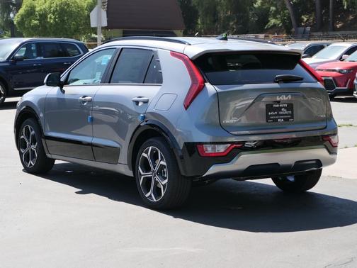 2025 Kia Niro EX Touring