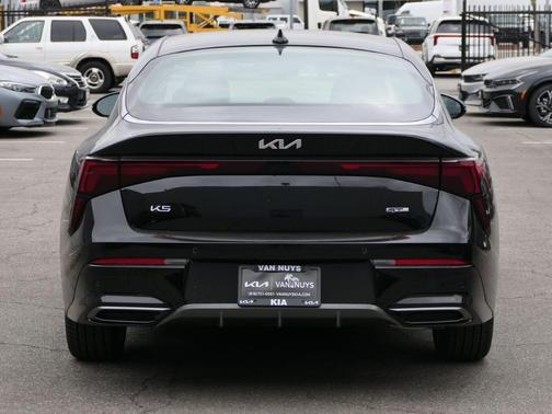 2025 Kia K5 GT-Line
