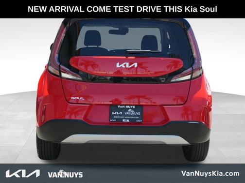Inferno Red 2024 Kia Soul LX
