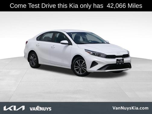 2022 Kia Forte LXS