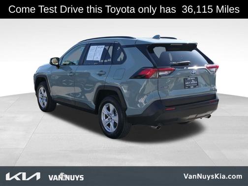 2019 Toyota RAV4 Hybrid XLE