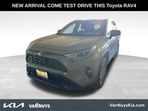 2019 Toyota RAV4 Hybrid XLE