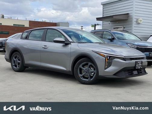Steel Gray 2026 Kia K4 LXS