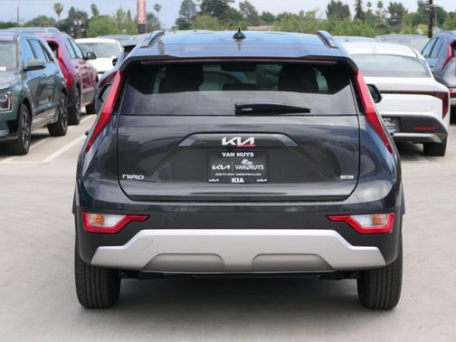 2025 Kia Niro EX