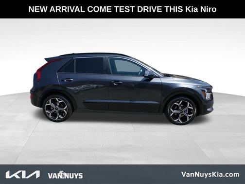 2023 Kia Niro EX Touring