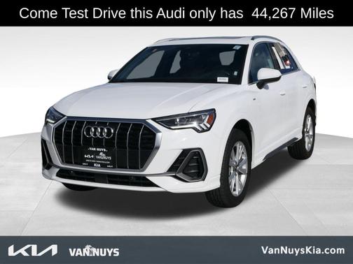 2024 Audi Q3 45 S line Premium