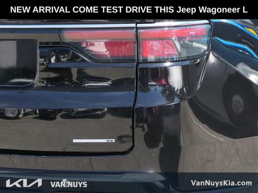 Diamond Black 2024 Jeep Wagoneer L Series II