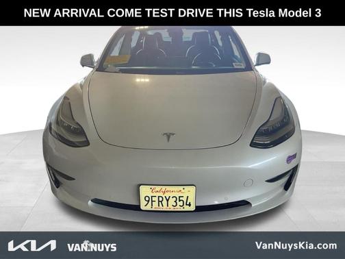 2019 Tesla Model 3 Standard Range Plus