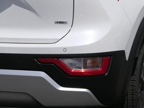 Snow White Pearl 2024 Kia Niro EX