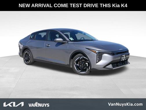 2025 Kia K4 EX