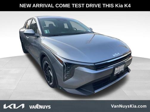 2025 Kia K4 EX