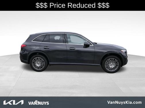 2024 Mercedes-Benz GLC 300 Base