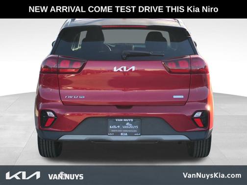 2022 Kia Niro LX