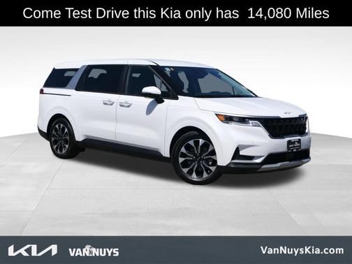 2024 Kia Carnival EX