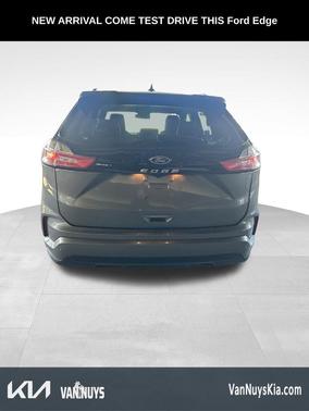2022 Ford Edge ST Line