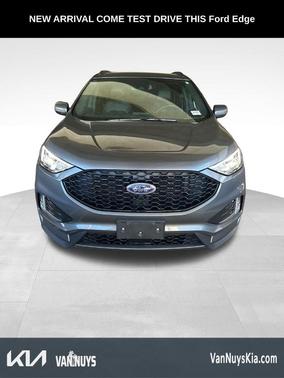 2022 Ford Edge ST Line
