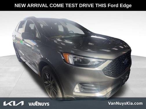 2022 Ford Edge ST Line