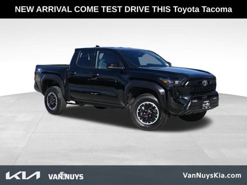 2025 Toyota Tacoma TRD Off Road