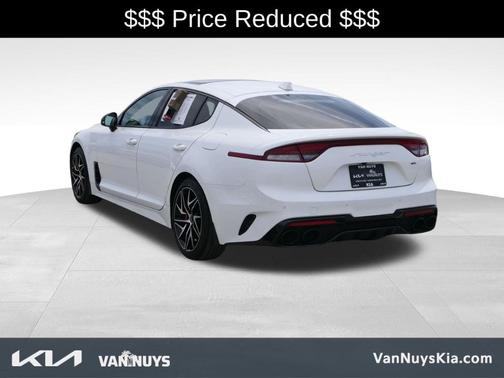2023 Kia Stinger GT-Line