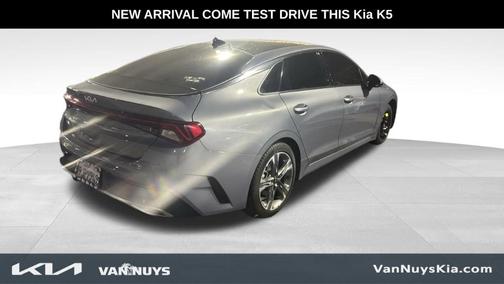 2024 Kia K5 EX