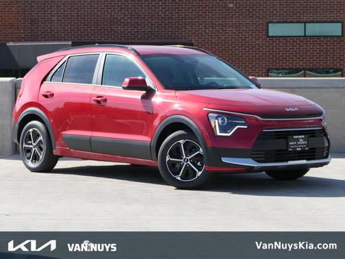 2025 Kia Niro LX