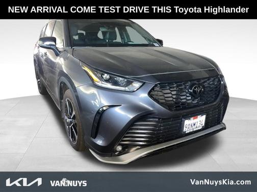 2022 Toyota Highlander XSE